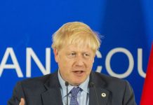 Gran Bretagna, Johnson annuncia un nuovo lockdown nazionale