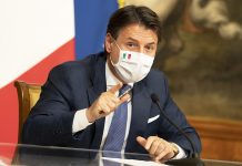 Governo, Conte “Lavoriamo per costruire”