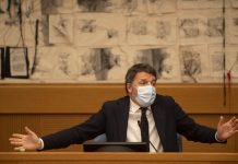 Renzi “Disponibili a discutere senza veti, non voteremo fiducia”