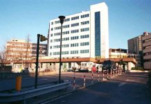 Perde i sensi nel bagno della scuola: paura per un 12enne