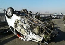 Scontro tra auto in tangenziale, un ferito grave
