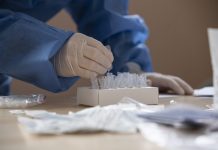 Covid, ministero Salute “Monitorare i tamponi rapidi sulle varianti”