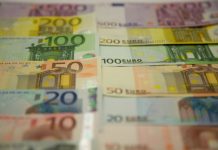 La pandemia impoverisce gli italiani, -1.650 euro a famiglia