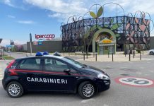 Sorpresi a “pescare” tonno in scatola: denunciati dai carabinieri