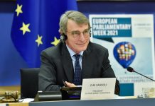 Vaccino, Sassoli “Possibile risarcimento clamoroso”