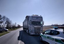 Tamponamento a catena, strada interrotta al traffico per ore