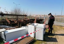 Rifiuti tossici davanti ad un’azienda di Ostiglia, tre denunciati, area sequestrata e 4mila euro di multa