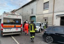 Schianto in centro a Viadana: muore una 59enne