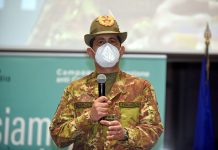 Ordinanza Figliuolo, priorità vaccini a over 80 e persone fragili