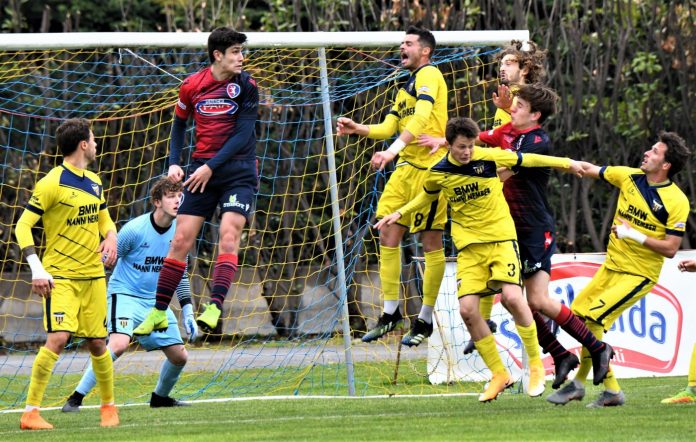 casti su corner casti su corner