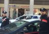 Lite al Carrefour: carabinieri sul posto
