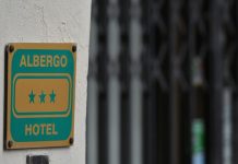 Alberghi, ripartenza ma con le stesse regole per tutti