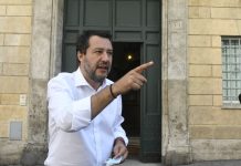 Carceri, Salvini “Chi sbaglia paga ma agenti non sono tutti macellai”