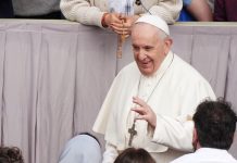 Papa Francesco “Tra giovani e anziani una nuova alleanza”