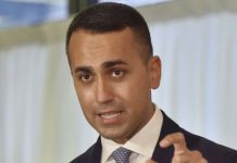 Vaccino, Di Maio “Unico modo per uscire dalla crisi”