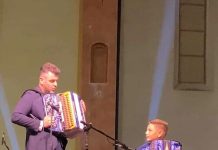 Asola, successo per il concerto di musica evergreen di Felice Piazza e la sua orchestra per la rassegna Serate Asolane in piazza XX Settembre