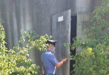 Clochard 49enne trovato senza vita nella cabina Enel in cui si era rifugiato