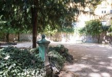 Estate ai giardini Valentini, martedì lo spettacolo “Clowndestino”