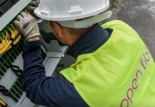 Enel cede 50% di Open Fiber per 2.650 milioni