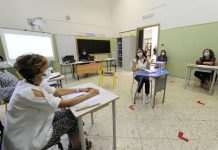 Scuola, via libera a protocollo d’intesa per ripresa in sicurezza