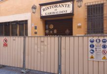 Lavori: bloccato l’ingresso del ristorante