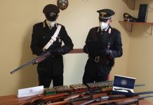 Controlli sulle armi, i carabinieri denunciano 3 persone