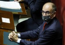 Governo, Letta “No alle elezioni anticipate, tenere la barra dritta”