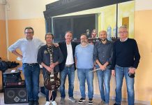 Camici bianchi musicisti alle Rems
