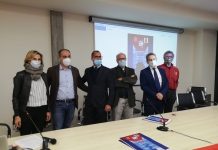 Il console generale cubano a Milano, Llanio Gonzalez, alla Cgil