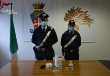 Bazaar della droga in auto: in manette un 43enne di Castiglione delle Stiviere
