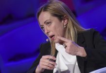 Meloni “Presidenzialismo imposto dall’alto non convince”