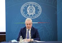 Vaccino, Locatelli “Terza dose largamente sicura”