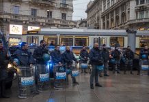 Green Pass, cortei a Trieste, Milano e Torino tra scontri e tensione