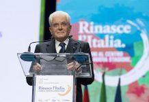 Mattarella “Da manifestazioni no-vax pericoloso incremento dei contagi”