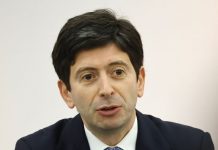 Vaccino, Speranza “Terza dose cruciale, possibile farla dopo 5 mesi”