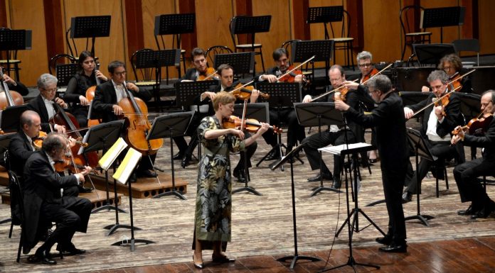 Tempo d’Orchestra. Isabelle Faust e l’Ocm, sinergia d’eccellenze al Teatro Sociale