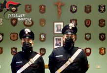 Droga: denunciati due spacciatori. Uno ci rimette anche patente e auto