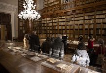 La storia di un volume negli ex libris, i cartellini a stampa in mostra alla Teresiana