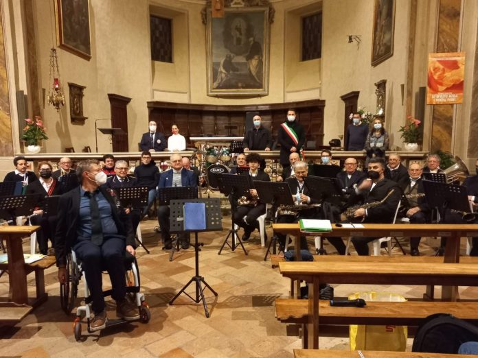 'Canneto sull'Oglio, Concerto di Natale del Complesso Bandistico Cannetese e del Corpo Musicale di Belforte nella chiesa del Carmine