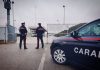 Ruba all’isola ecologica, fugge, esce di strada e poi simula il furto dell’auto: denunciato