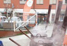 Ciccioli caldi al mercato contadino di Borgochiesanuova