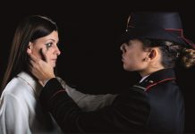 Vittima di violenze domestiche da anni denuncia il marito ai Carabinieri che lo arrestano