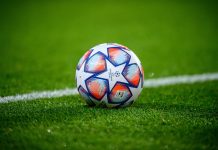 Un manuale sui fondamentali del calcio per bimbi e adulti