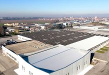 Il tetto dell’azienda di Asola mangia l’inquinamento