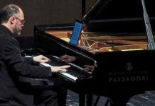 Casalmaggiore, Filippo Gamba incanta il pubblico del teatro comunale