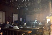 Black out in aula: la commissione approva “alla cieca”