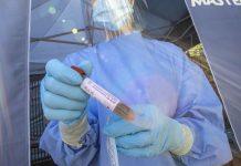 Covid, aumenta l’incidenza dei casi e l’Rt cresce a 0.94