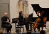 Brahms l’essenziale raccontato da Barbieri, interpretato dal trio Pirollo, Dal Paos, Zunica