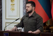 Ucraina, Zelensky “Resistiamo da 50 giorni, ce ne davano 5”