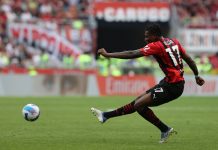 Il Milan vola con Leao e Theo e vede lo scudetto